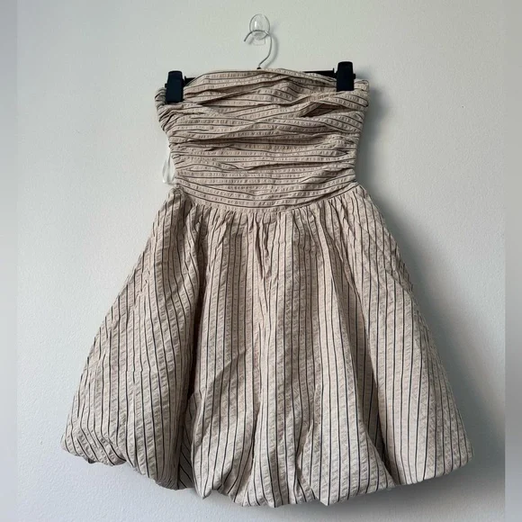 Princess Polly Quinette Strapless Bubble Dress Sz 2 or 34 EU - Picture 3 of 9